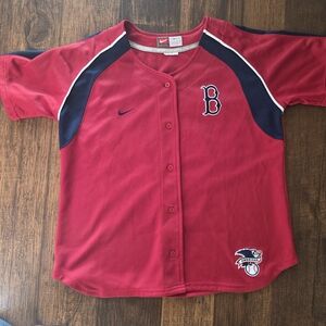 Nike Kids Boston Red Sox Baseball Batting Shirt Medium 10-12 American League